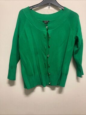 CHAPTER ONE/ Emerald Button-Up Cardigan Sweater